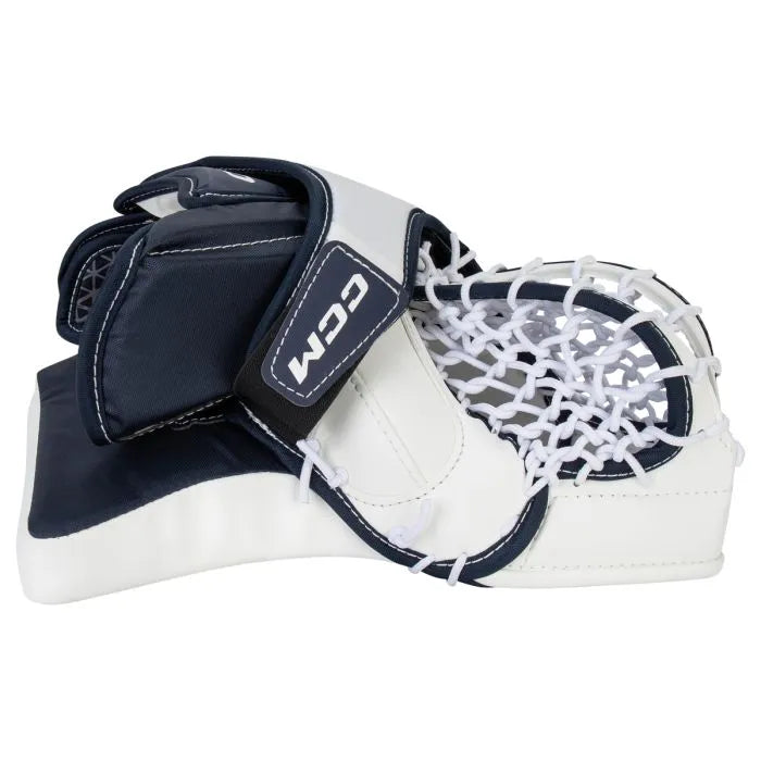 CCM Axis F5 Junior Goalie Glove