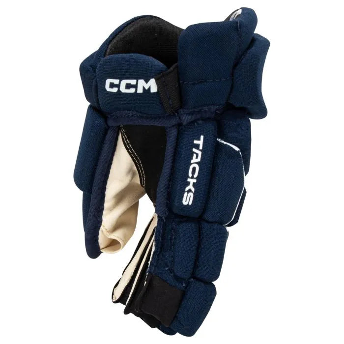 CCM Tacks AS-550 Junior Hockey Gloves