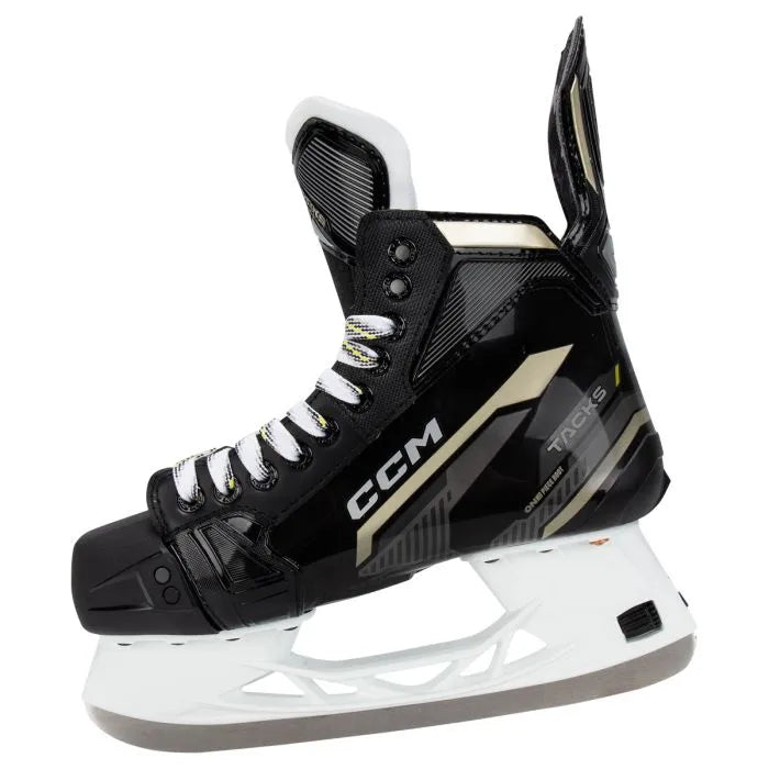 CCM Tacks AS-570 Junior Ice Hockey Skates