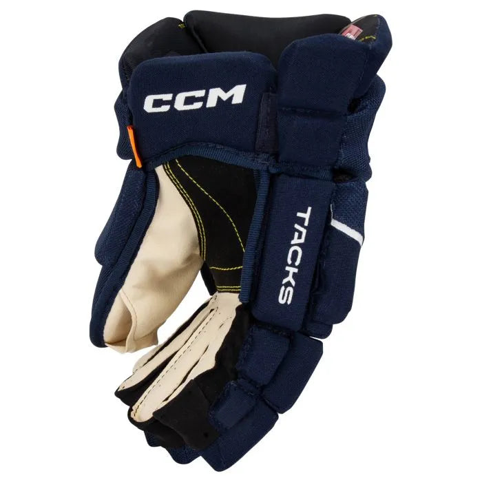 CCM Tacks AS-580 Junior Hockey Gloves